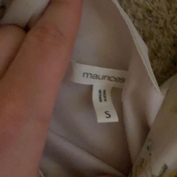 Maurice’s dress - Picture 3 of 3